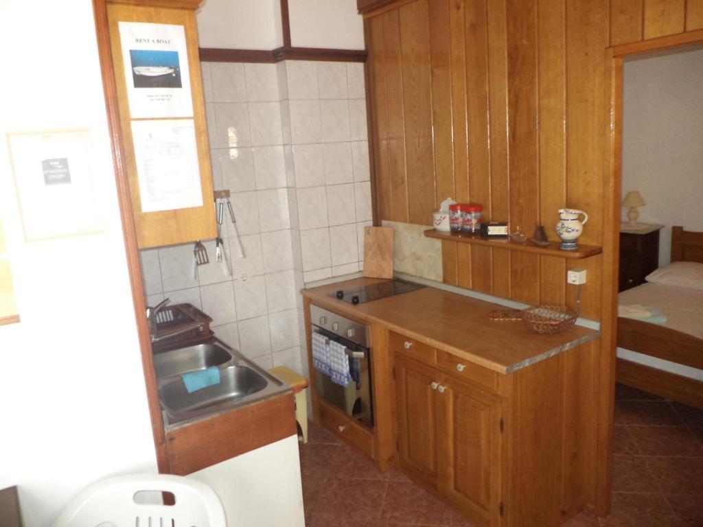 Villa Maria Lastovo Стая снимка